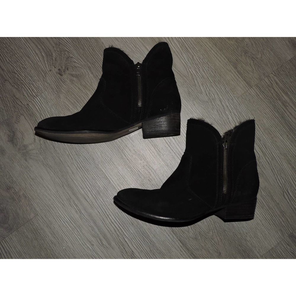Seychelles Faux Fur Suede Black Ankle Booties 7.5